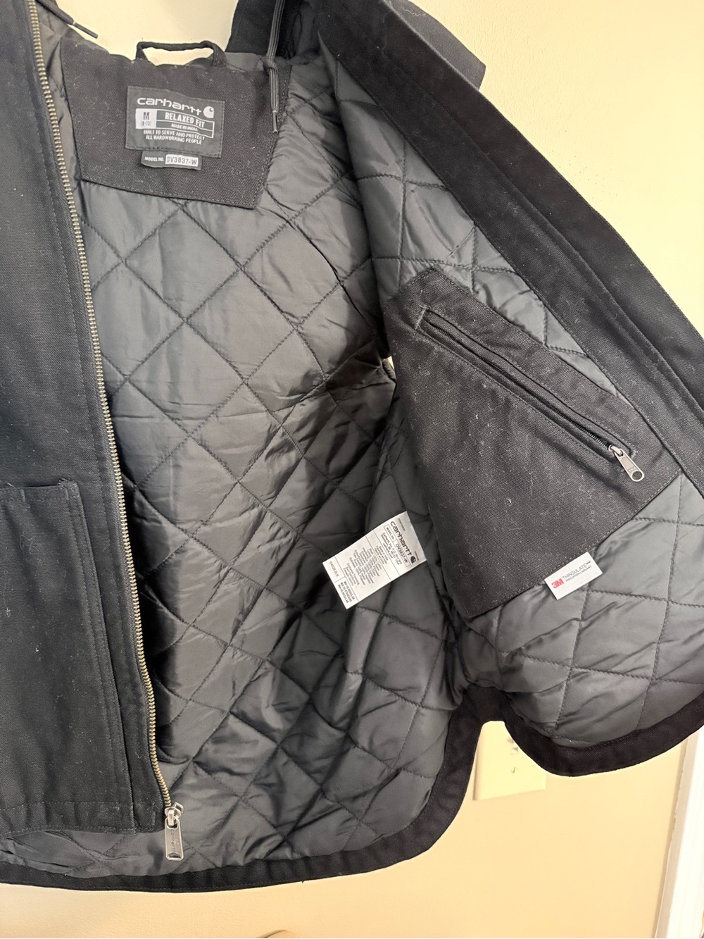 Carhartt Women’s Black Hooded Work Vest - Picture 2 of 5